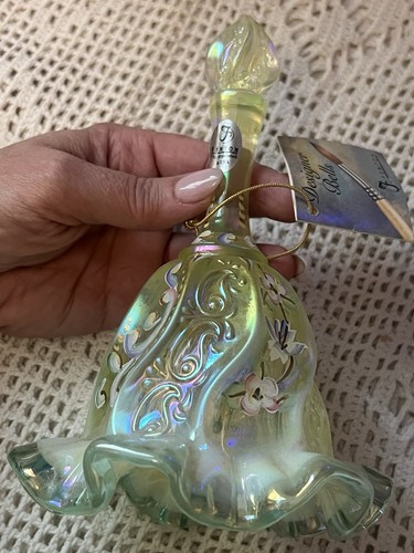 Fenton topaz swirl opalescent - fenton,